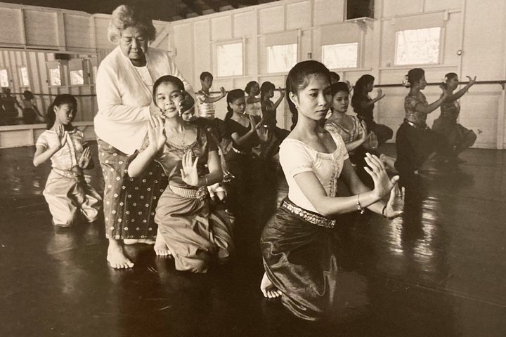 1993-SammyChea-CambodiaKhmer-pCecilyCook cropped
