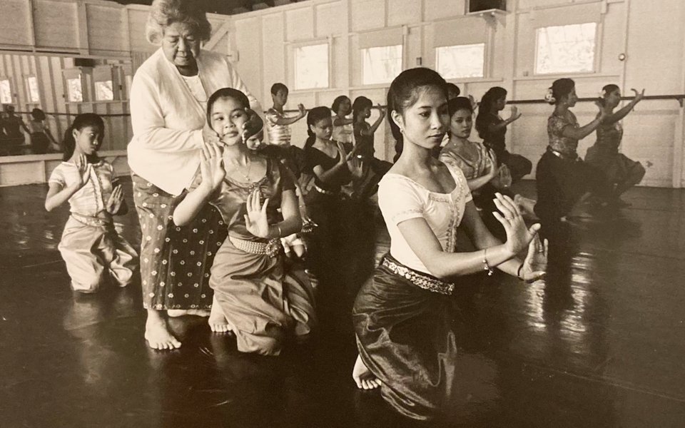 1993-SammyChea-CambodiaKhmer-pCecilyCook cropped