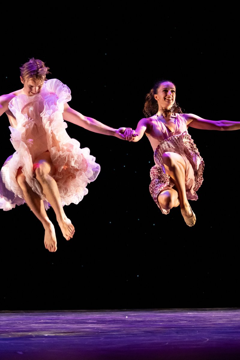 MOMIX at Festival 2024; Jamie Kraus photo