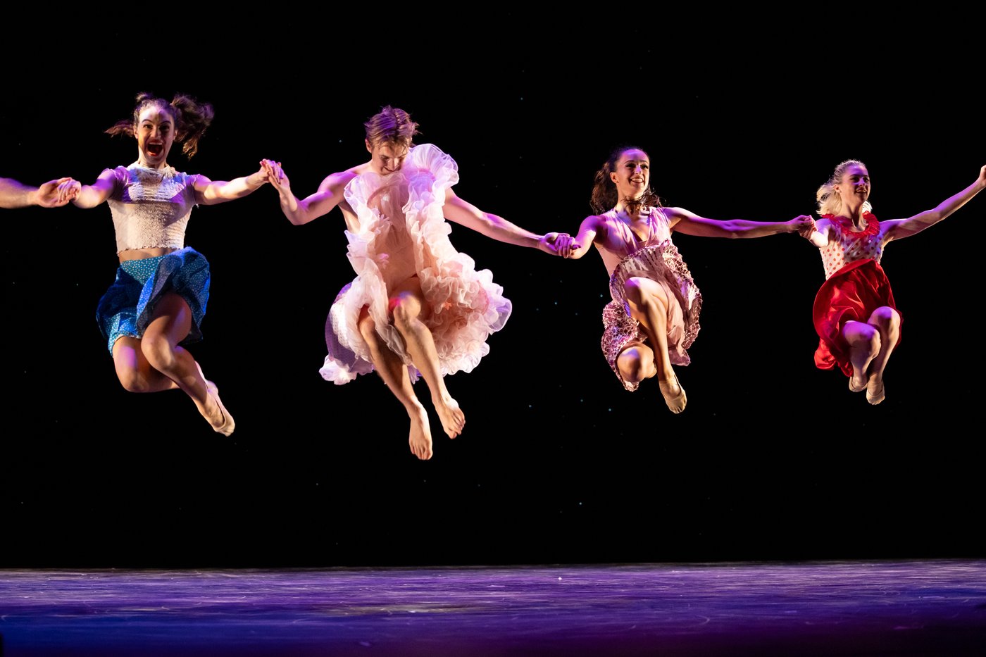 MOMIX at Festival 2024; Jamie Kraus photo