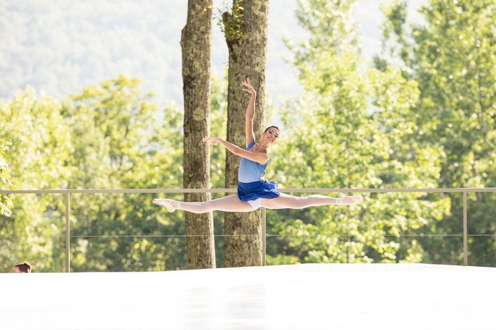 The School at Jacob's Pillow 2025 Contemporary Ballet Performance Ensemble; Jamie Kraus photo