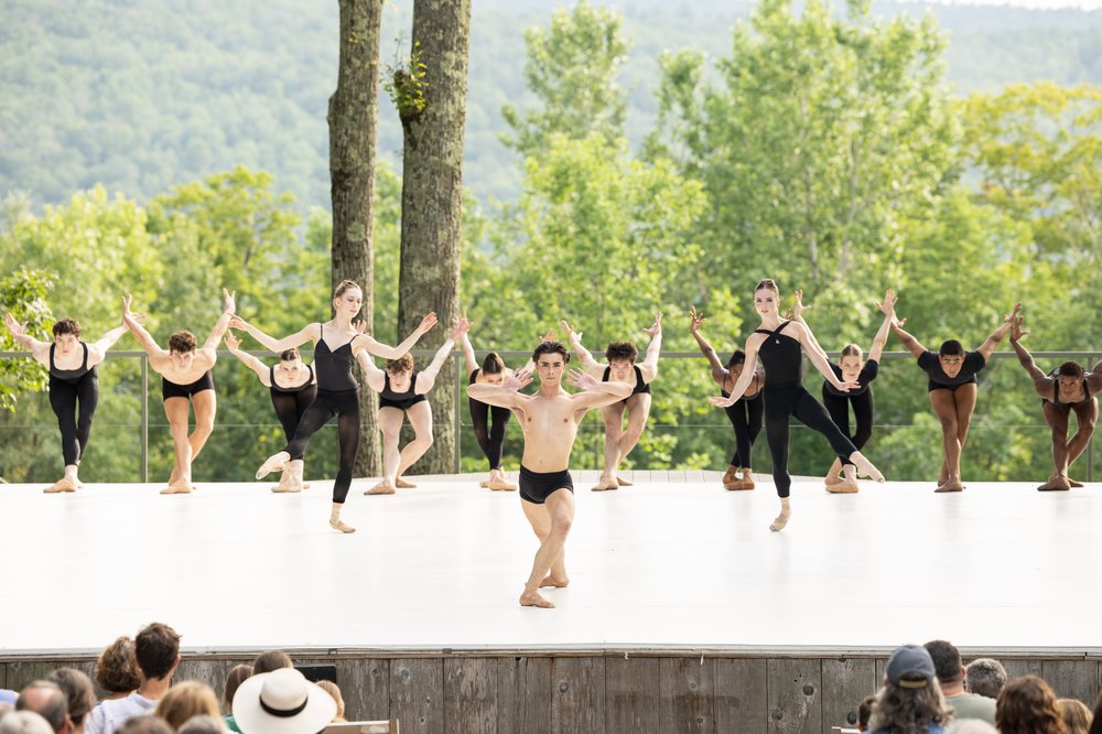 The School at Jacob's Pillow 2025 Contemporary Ballet Performance Ensemble; Jamie Kraus photo