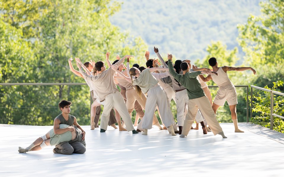 The School at Jacob's Pillow 2025 Contemporary Performance Ensemble; Jamie Kraus photo