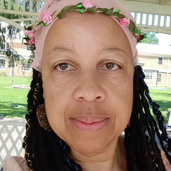 Photo of class instructor Noel Staples-Freeman