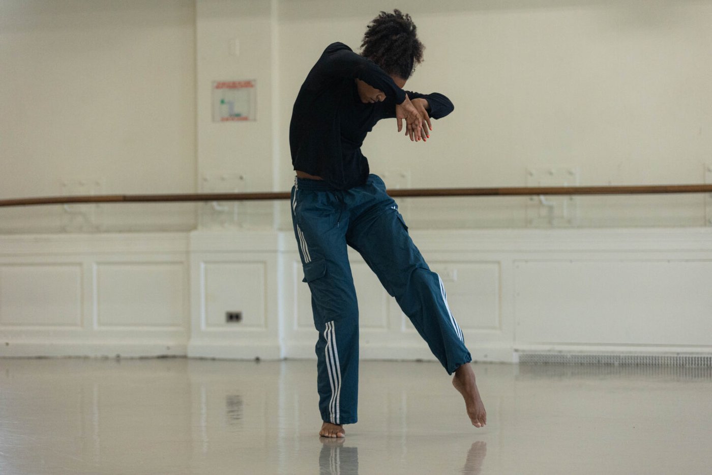 A.I.M_White_Space_Rehearsal_Alysia_Johnson_EM1A1103-1-1440x960