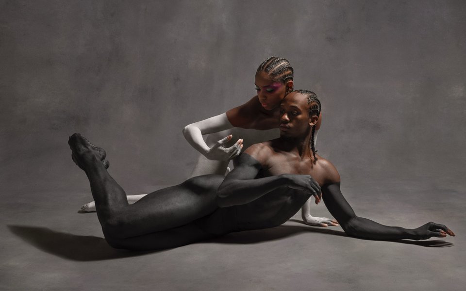 A.I.M by Kyle Abraham_White Space_Kyle Abraham_Mykiah Goree_Niya Smith_Photo by Carrie Schneider (1) - festival landing page crop