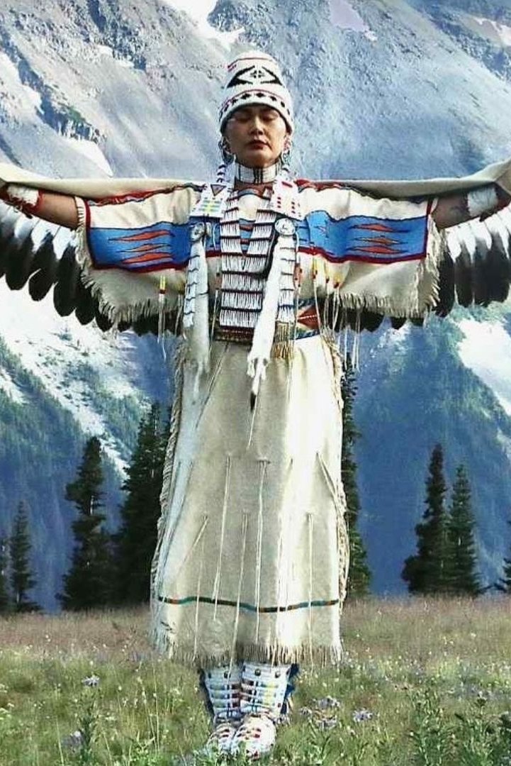 Acosia Red Elk; photo courtesy of artist