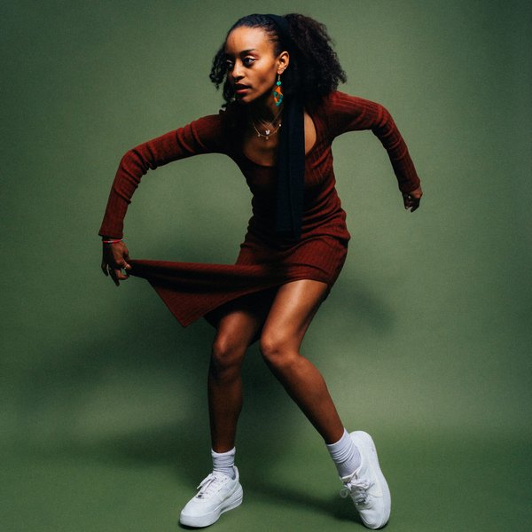 Alysia-Johnson-brown-green-e1765562334770