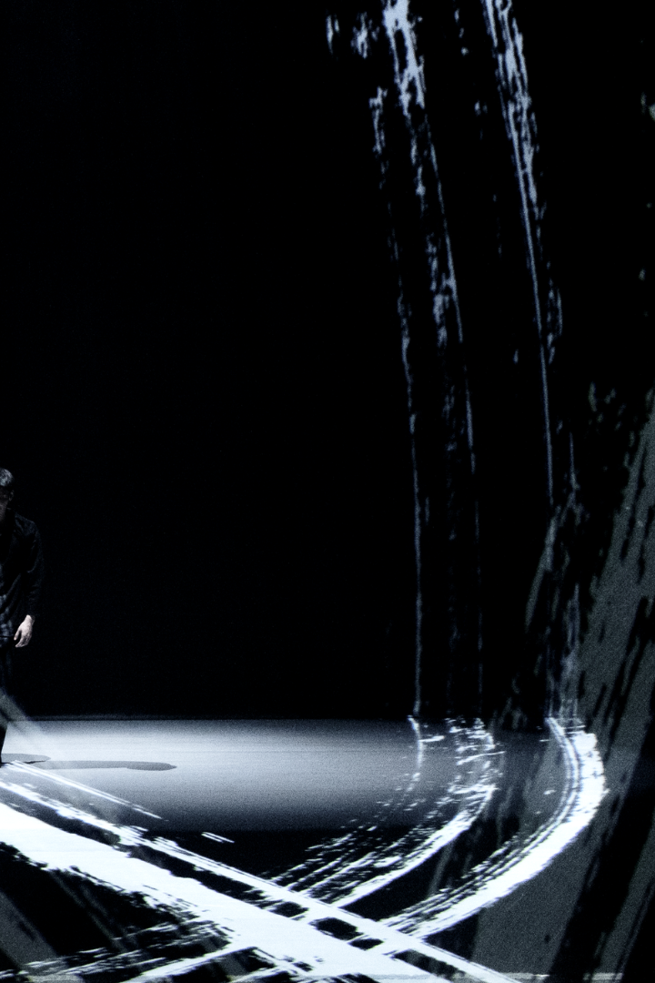 Huang Yi's "Ink;" Summer Yen photo