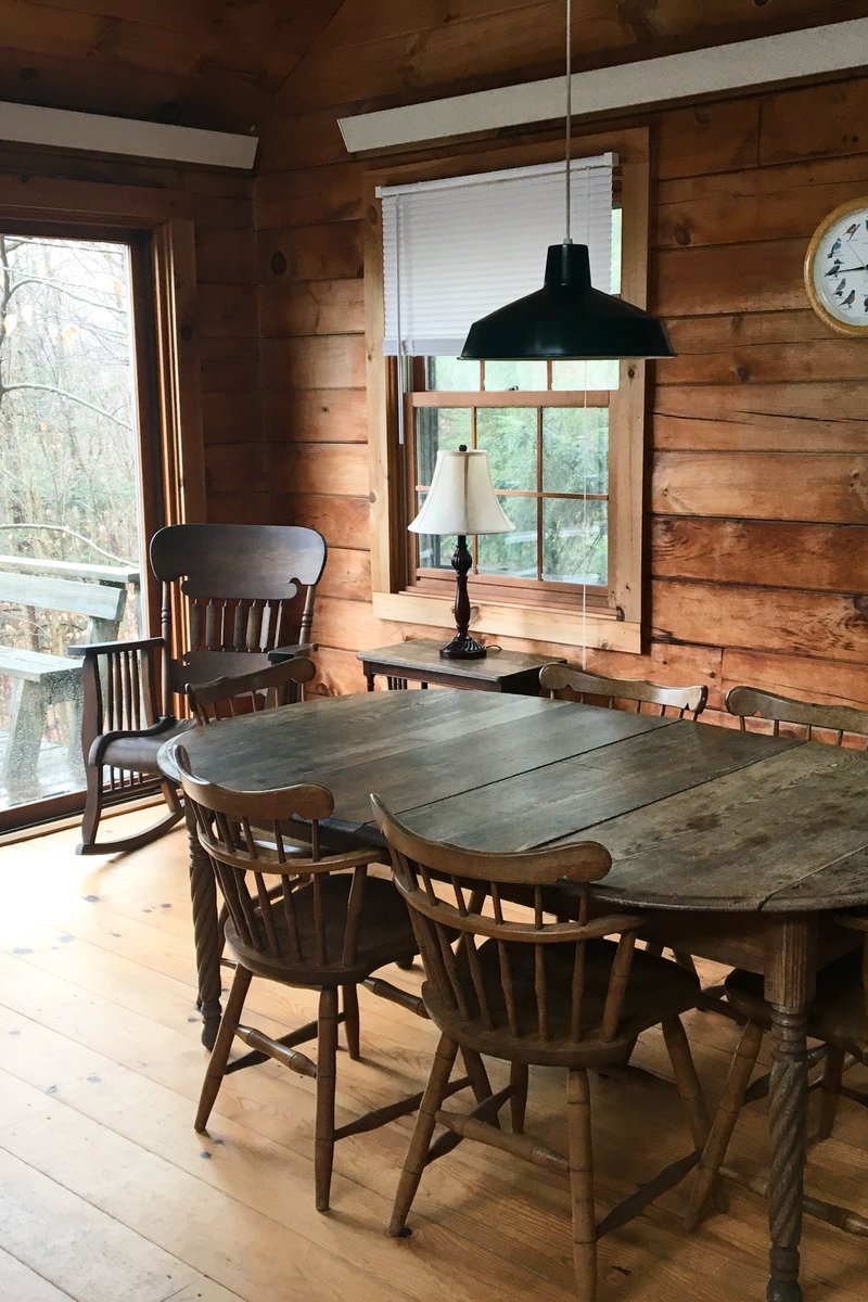 Jones McAlister Dining Area
