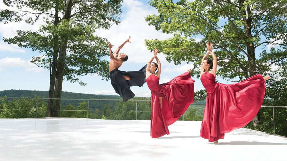 Ballet Hispánico New York; Christopher Duggan photo
